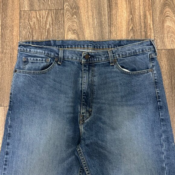 Levi's 505 Jeans Men's 40x32 Medium Wash Regular Fit Stretch Denim - Picture 4 of 9